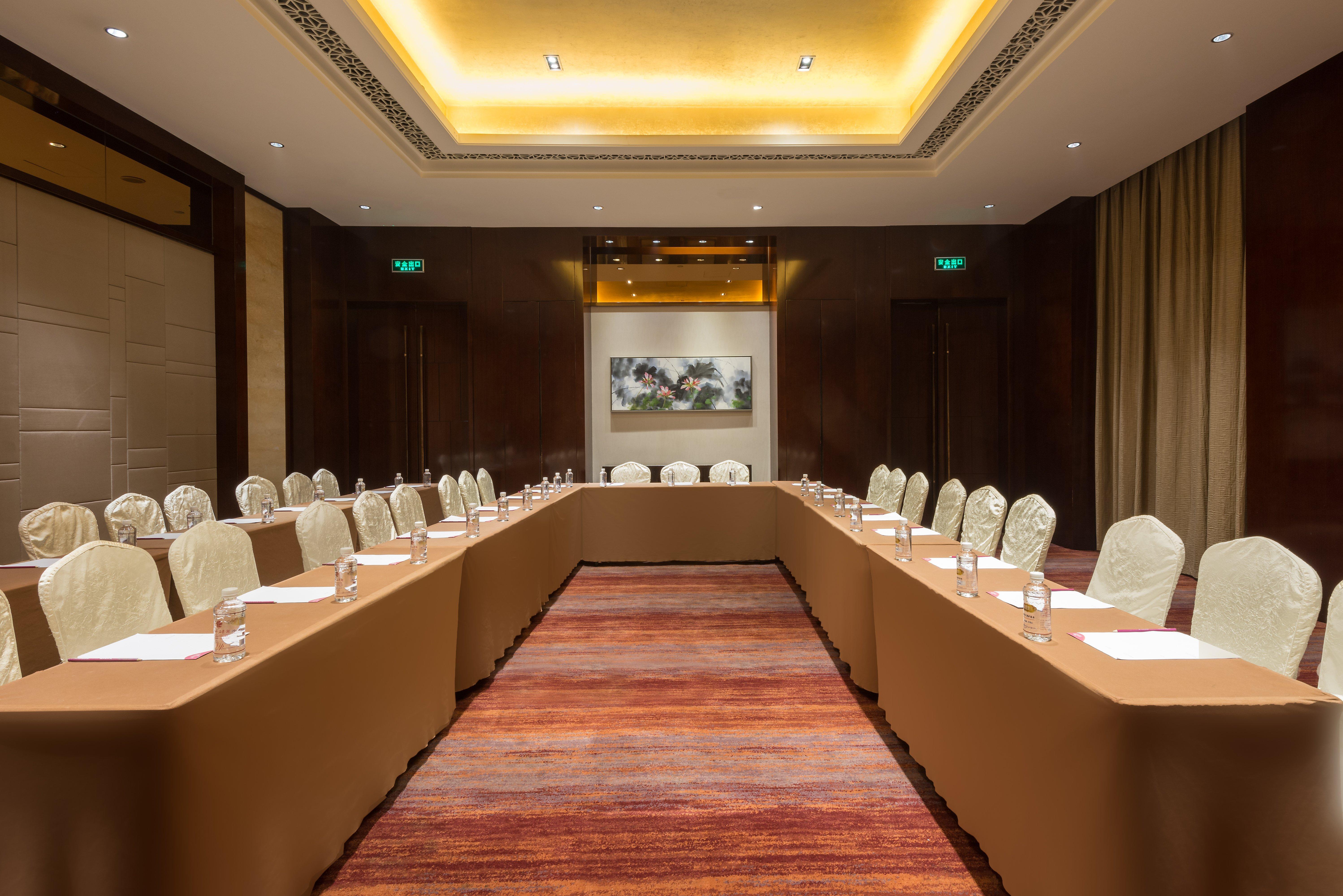 Crowne Plaza Chengdu Panda Garden By Ihg Hotel Exterior photo